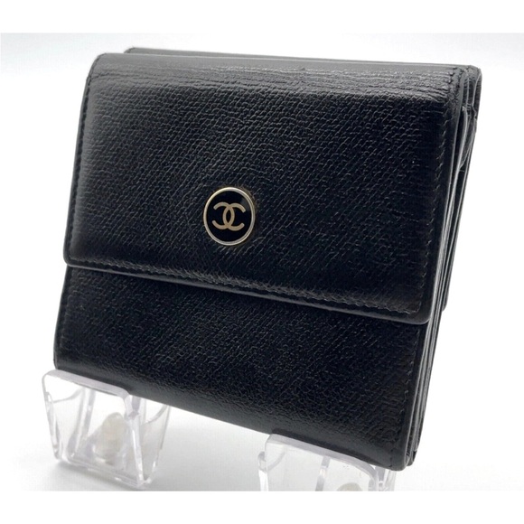 Authentic Black CHANEL COCO DOUBLE HOOK Compact Wallet W/Box - Picture 8 of 16